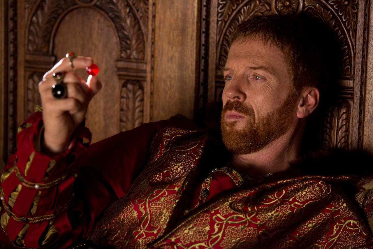 「ウルフ・ホール」 Giles Keyte, Ed Miller (c) Company Pictures/Playground Entertainment for BBC 2015