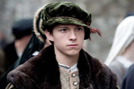 「ウルフ・ホール」 Giles Keyte, Ed Miller (c) Company Pictures/Playground Entertainment for BBC 2015