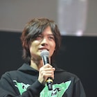 「TOO YOUNG TO DIE!」神木隆之介らフェス参戦、皆川猿時の女子高生姿に場が騒然