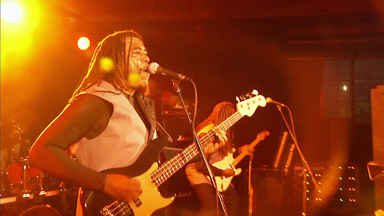 「バンド・コールド・デス」 (c)2015 Akari Films All Rights Reserved.