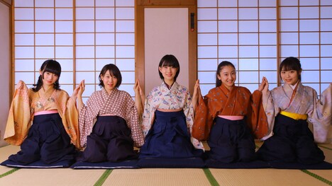 「イタズラに花の色」MV