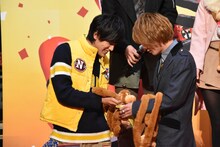 中村嘉惟人、松本岳。