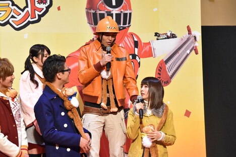 「大島さん」「小島だよ」と息の合ったボケを披露したトッキュウジャーチーム。