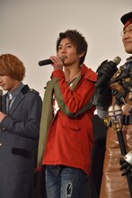 西川俊介。映画の見どころは「闇アカニンジャーの意外な倒し方」とのこと。