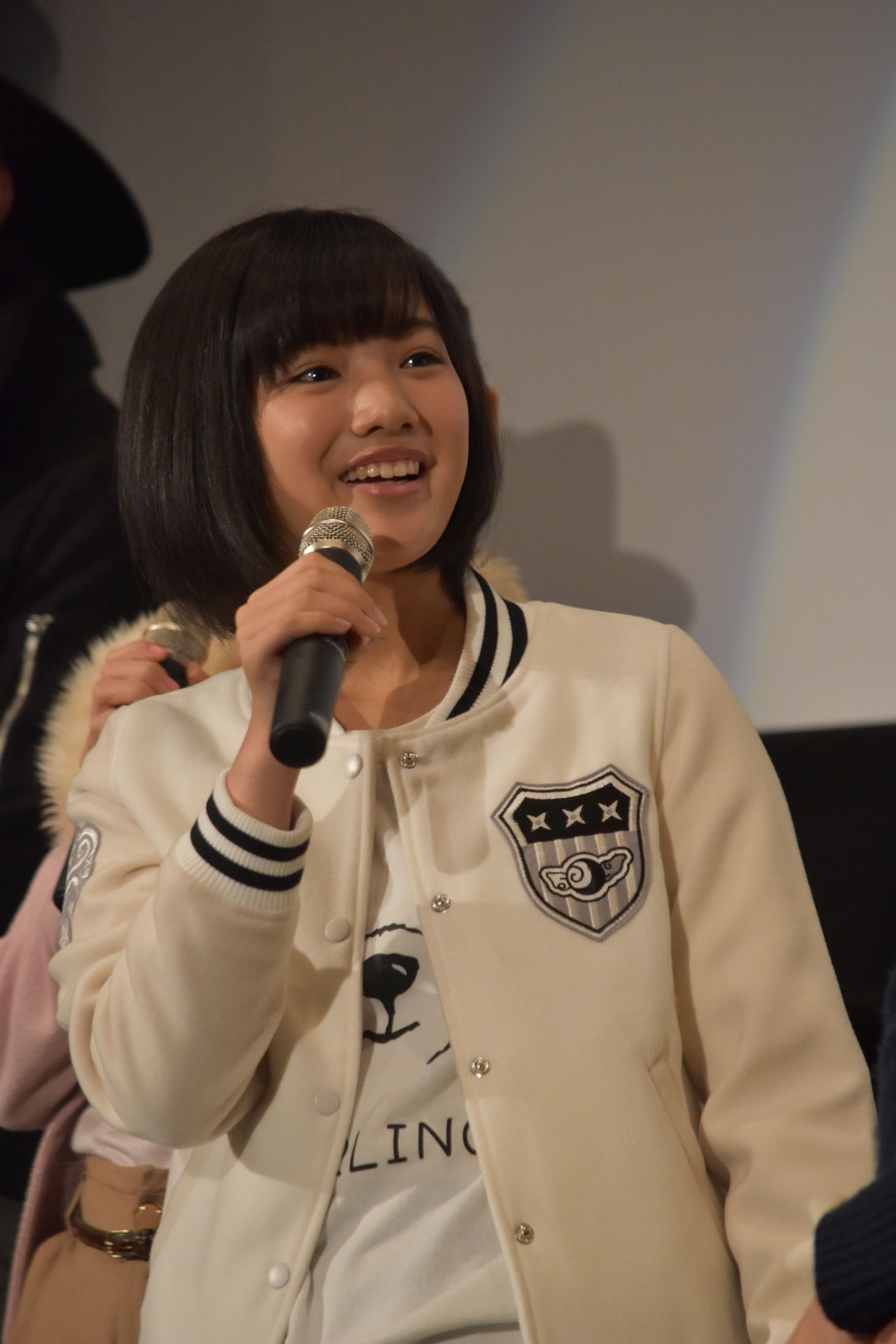 18歳の誕生日を迎えた矢野優花。「見どころはエンディングダンス。いつもとは違う特別バージョンになってる『かもしれない』ので注目してください」と語っていた。