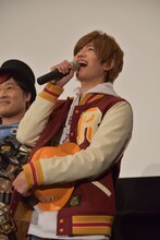 久々にファンの前にライトとして登場できた喜びを語る、志尊淳。