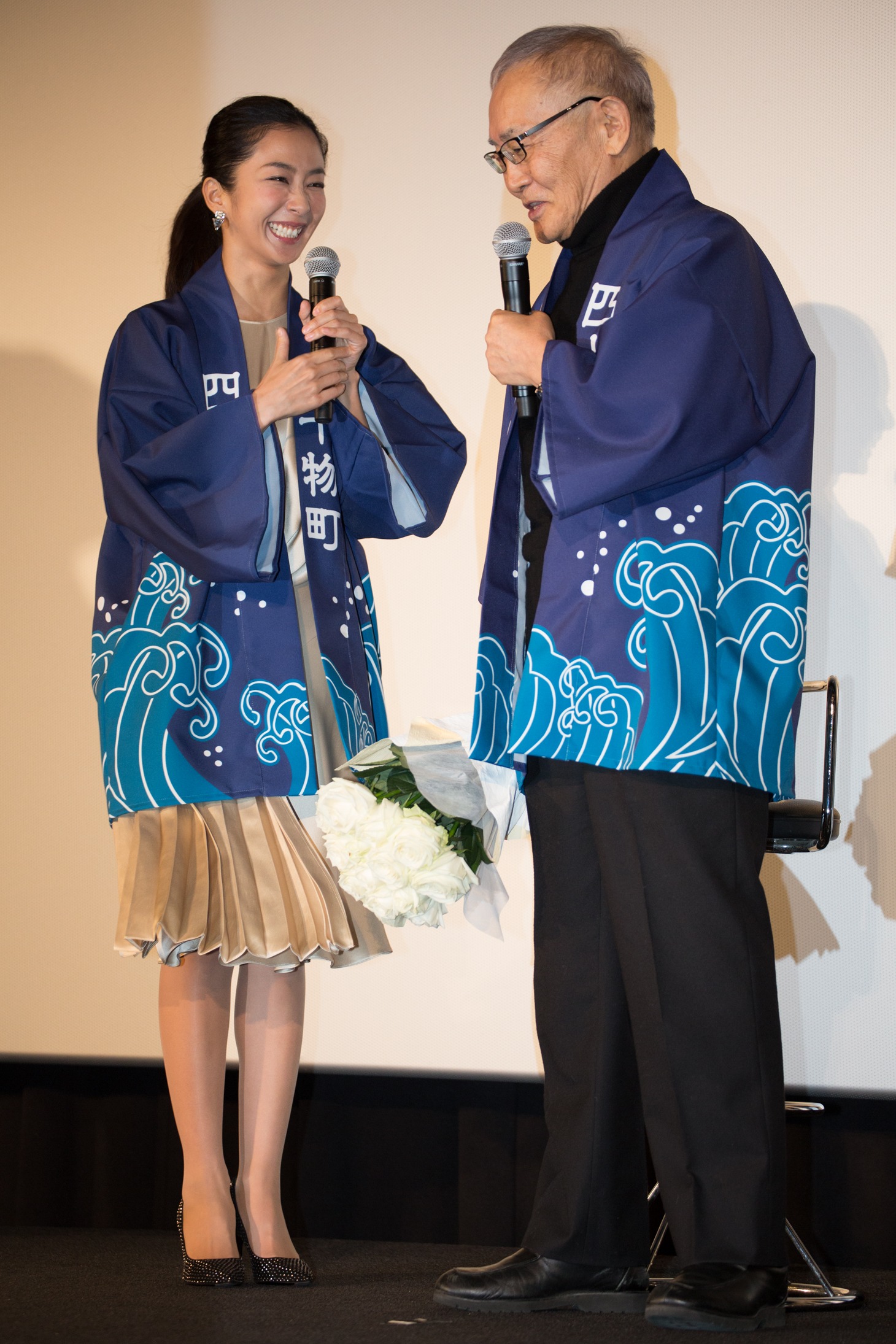 左から優香、石橋冠。