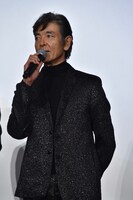 現在64歳の柴田恭兵。