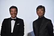 左から舘ひろし、柴田恭兵。