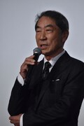 監督の村川透。