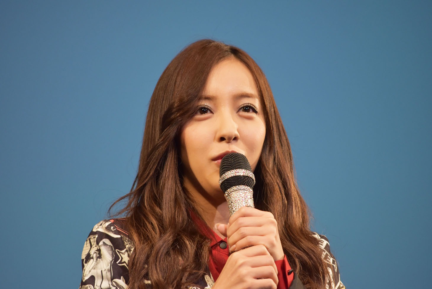板野友美