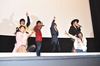 名乗りを披露するニンニンジャー。