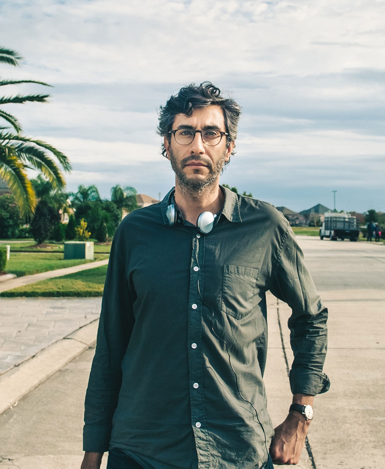 監督のラミン・バーラニ。(c)2014 99 Homes Productions LLC All Rights Reserved