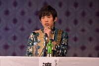 ジュウオウエレファント・タスク役の渡邉剣。