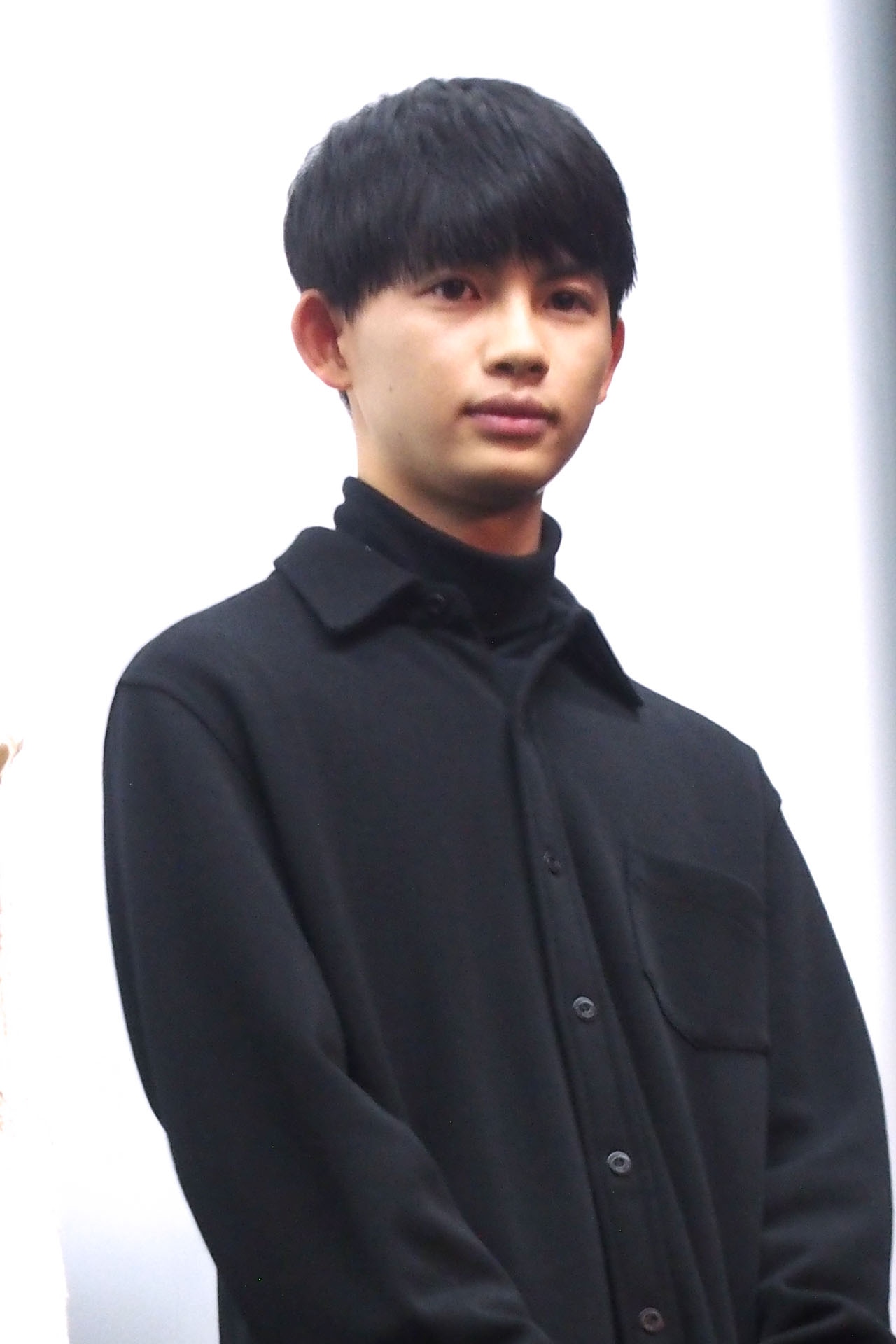 草川直弥