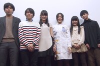 「バレンタインナイトメア」初日舞台挨拶の様子。