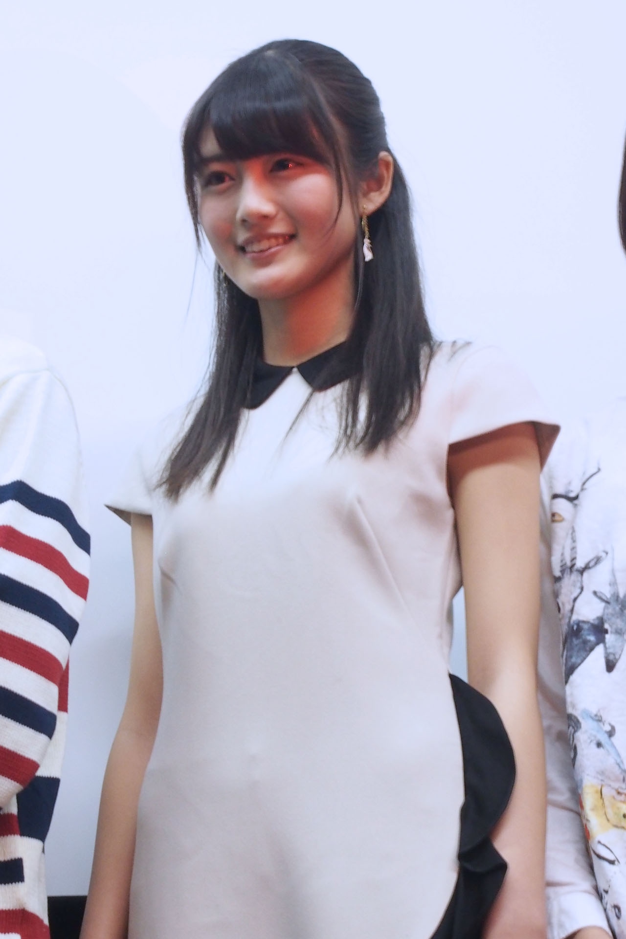 水谷果穂