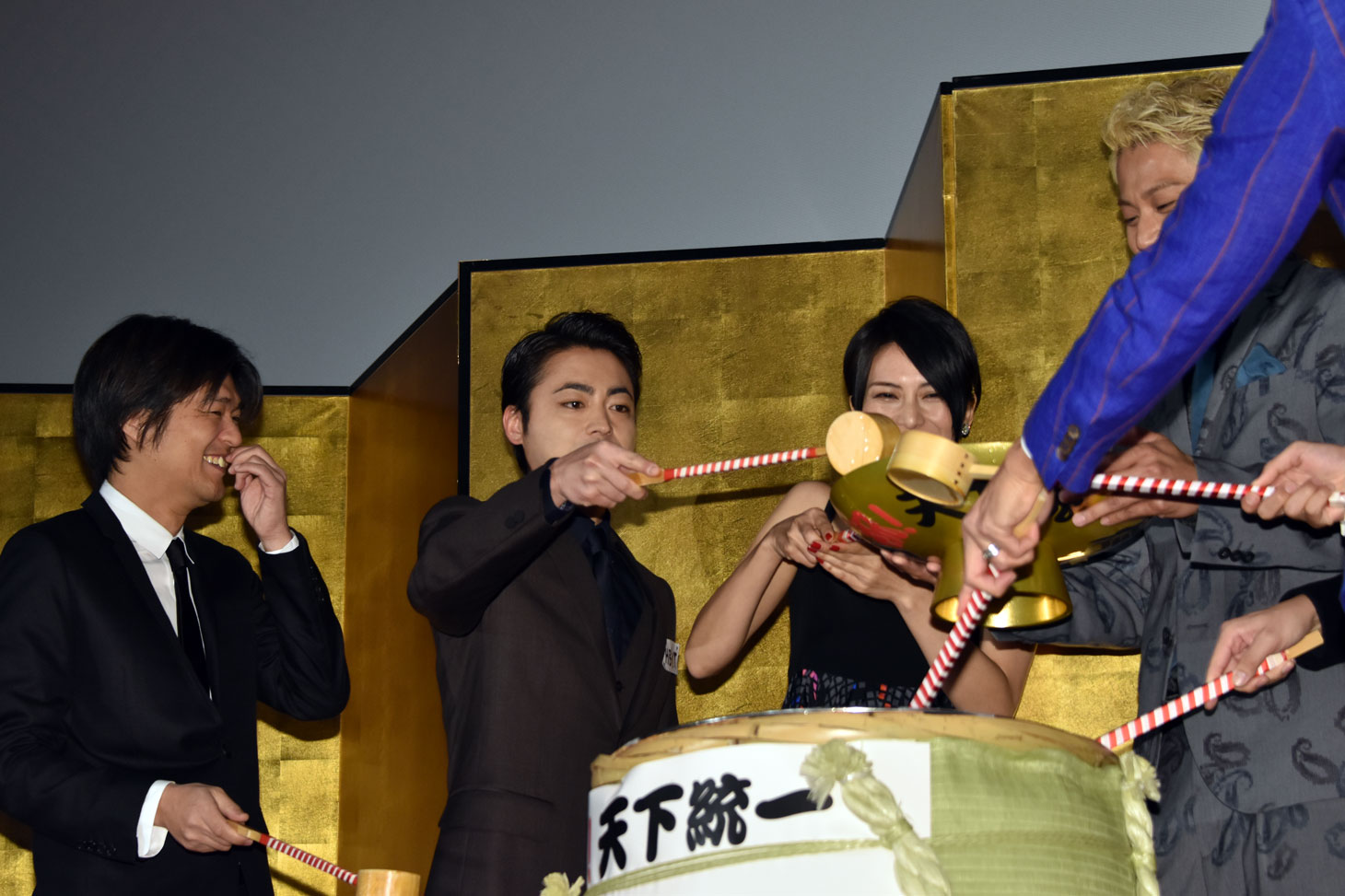 「信長協奏曲」初日舞台挨拶の様子。