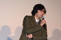 中島裕翔の演技や加藤シゲアキによる原作小説に対して思いを語った行定勲。