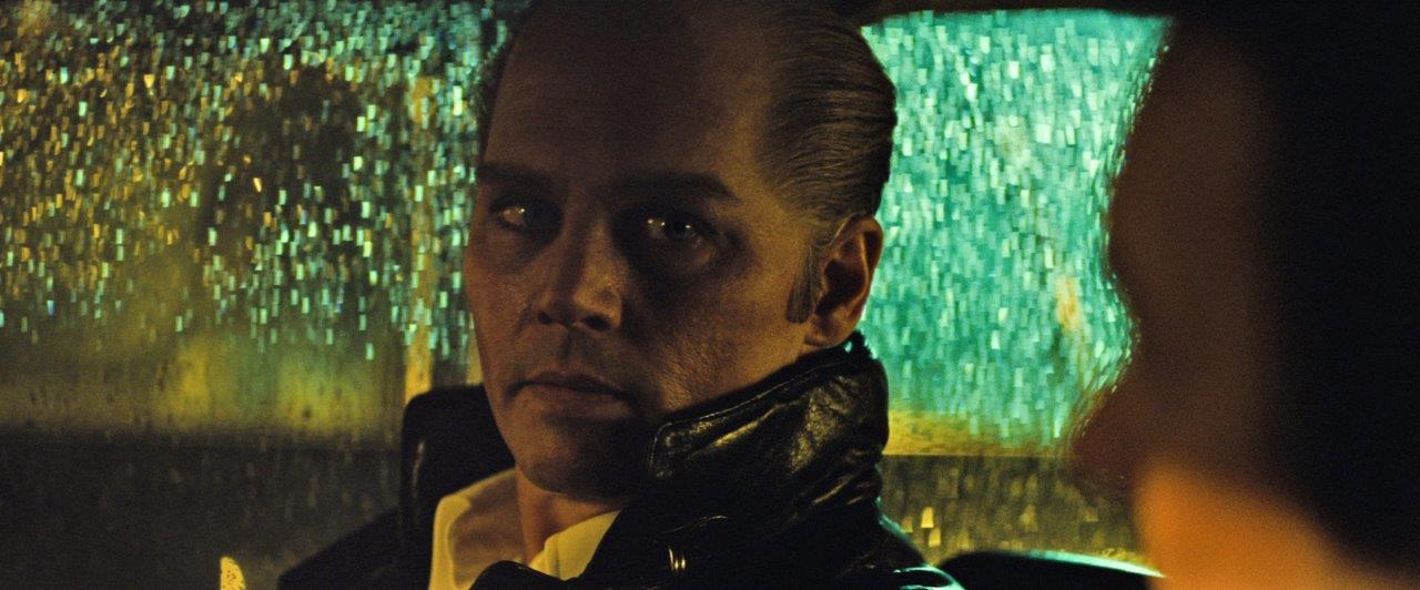 「ブラック・スキャンダル」より、ジョニー・デップ。