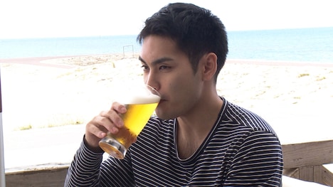 「美しき酒呑みたち」沖縄篇 (c)BSFUJI