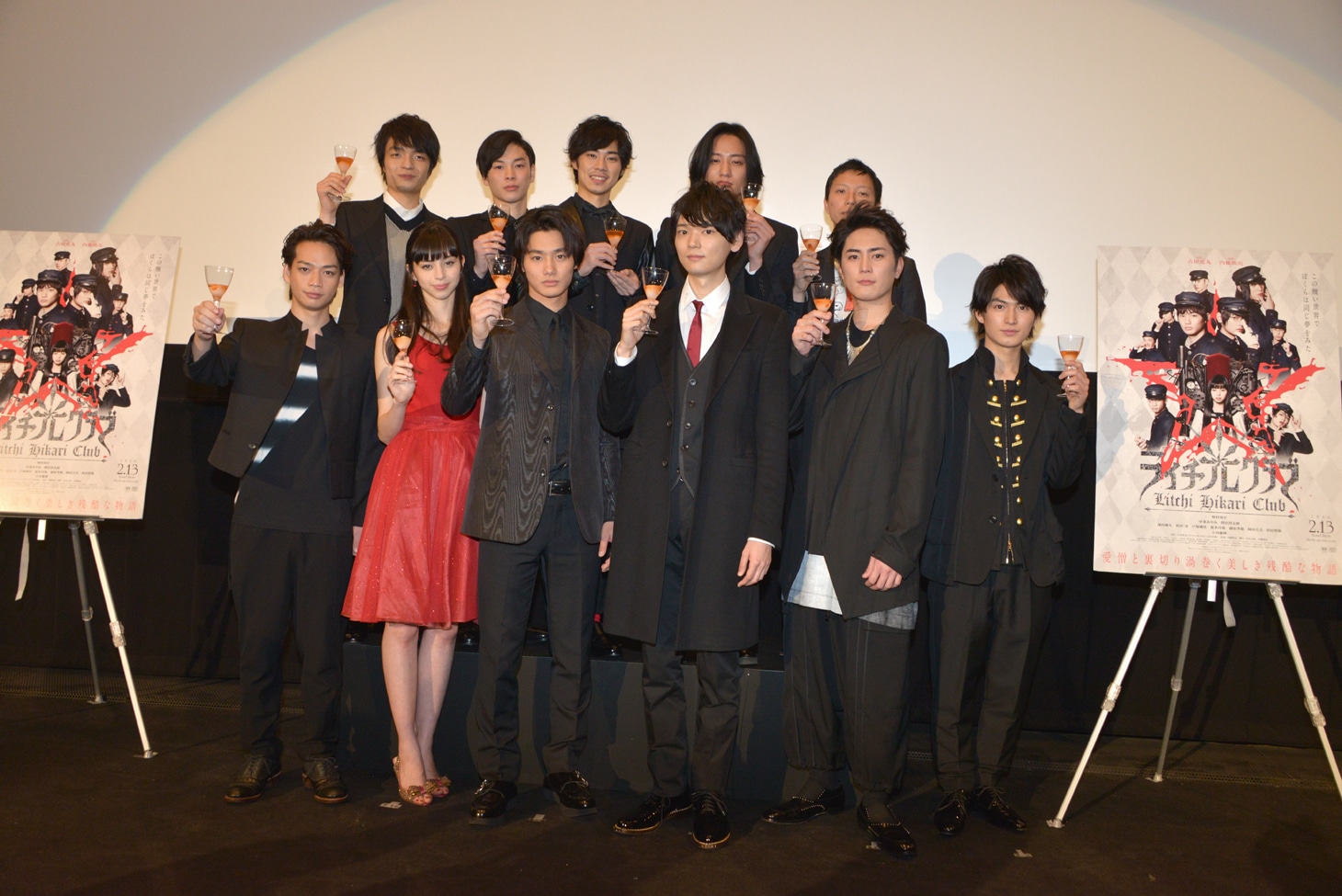「ライチ☆光クラブ」プレミア上映会に登壇した監督の内藤瑛亮と出演者たち。