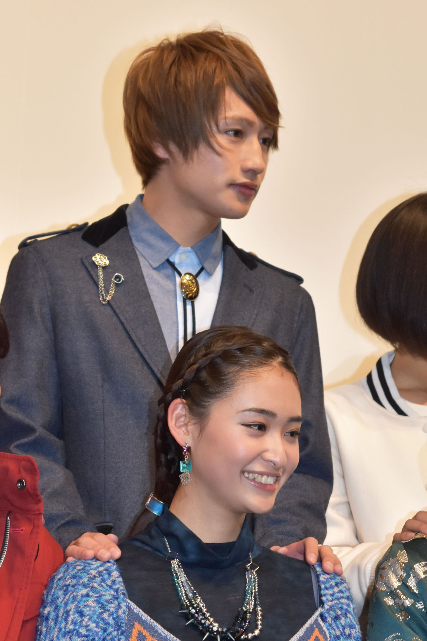 松本岳（上）、柳美稀（下）。