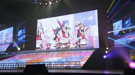「ラブライブ！μ's Go→Go! LoveLive! 2015 ～Dream Sensation!～ WOWOW特別編集版」 (c)2013 プロジェクトラブライブ！