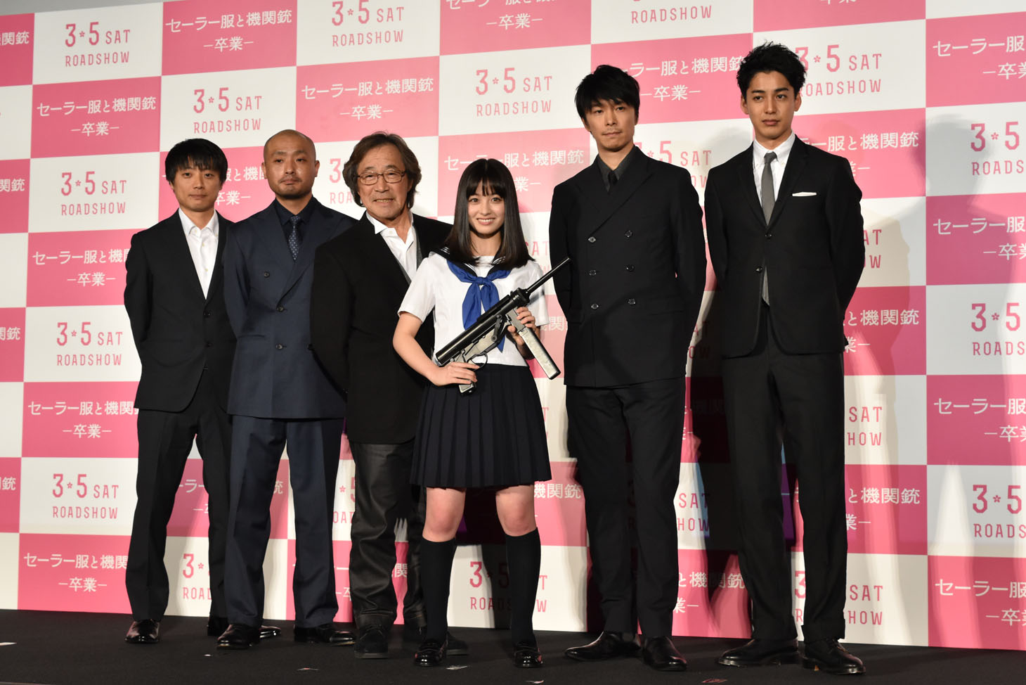 「セーラー服と機関銃 -卒業-」ジャパンプレミアの様子。