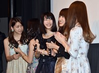 「9つの窓」全国公開初日舞台挨拶の様子。