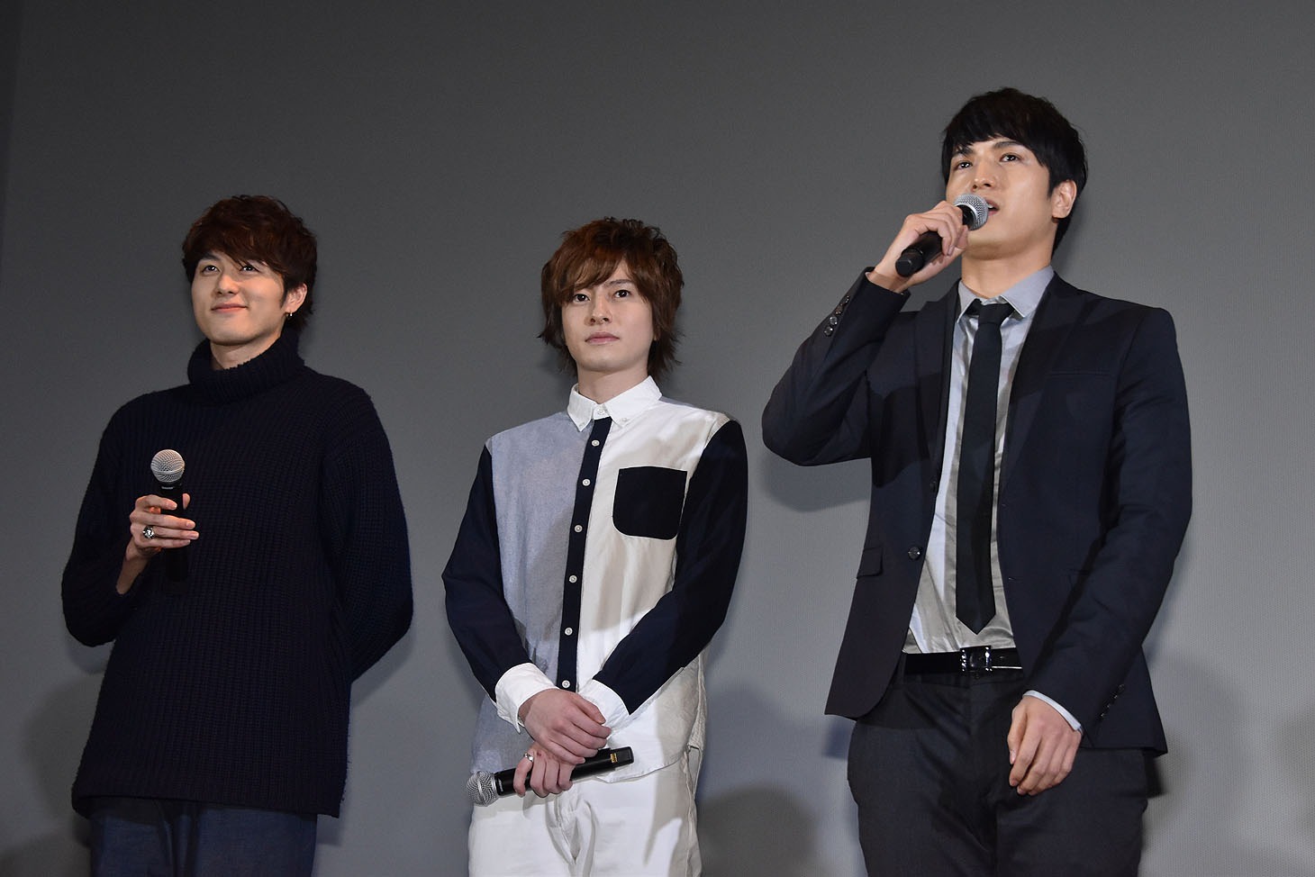 「薄桜鬼 SSL ～sweet school life～ THE MOVIE」初日舞台挨拶の様子。