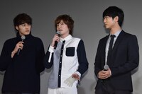 「薄桜鬼 SSL ～sweet school life～ THE MOVIE」初日舞台挨拶の様子。