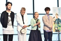 「モヒカン故郷に帰る」ヒット祈願イベントの様子。