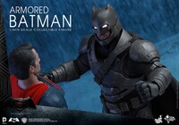 【ムービー・マスターピース】「バットマン vs スーパーマン ジャスティスの誕生」1/6スケールフィギュア アーマード・バットマン
