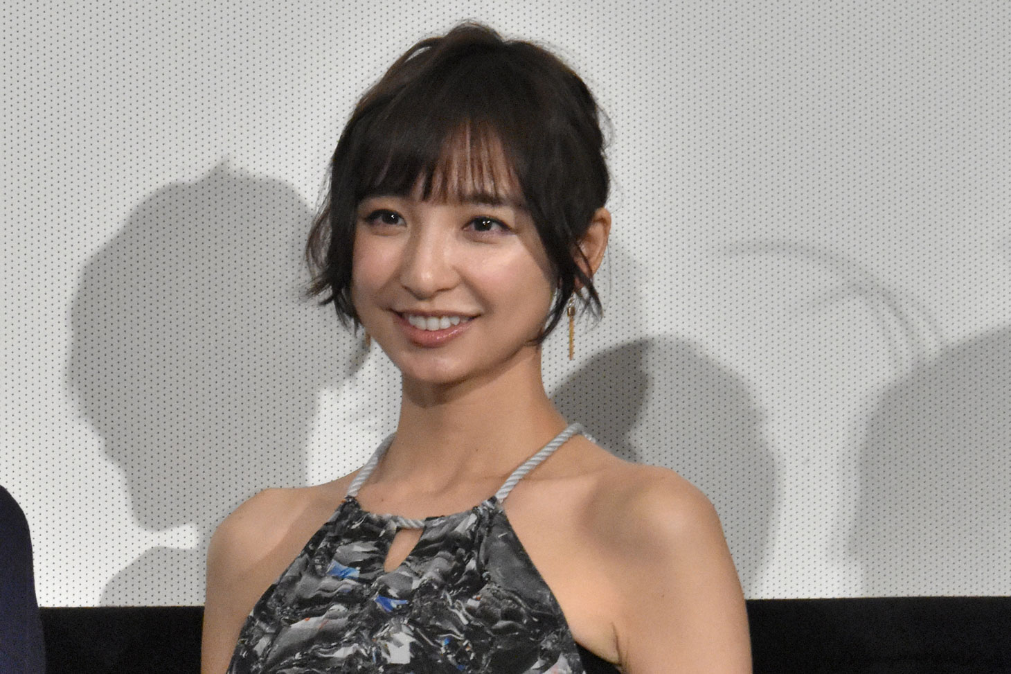 篠田麻里子