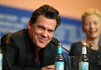 「ヘイル、シーザー！」ベルリン国際映画祭での記者会見に参加したジョシュ・ブローリン。