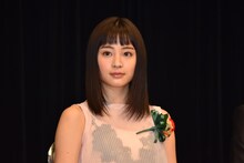新人女優賞を受賞した広瀬すず。