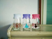 「一番くじ 不思議の国のアリス」F賞 ちいさなガラスボトルのイメージ。