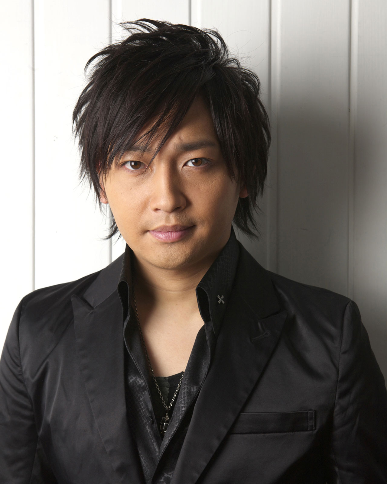 中村悠一