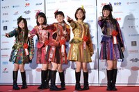 ももいろクローバーZ