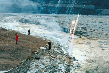 「山河ノスタルジア」 (c)Bandai Visual, Bitters End, Office Kitano