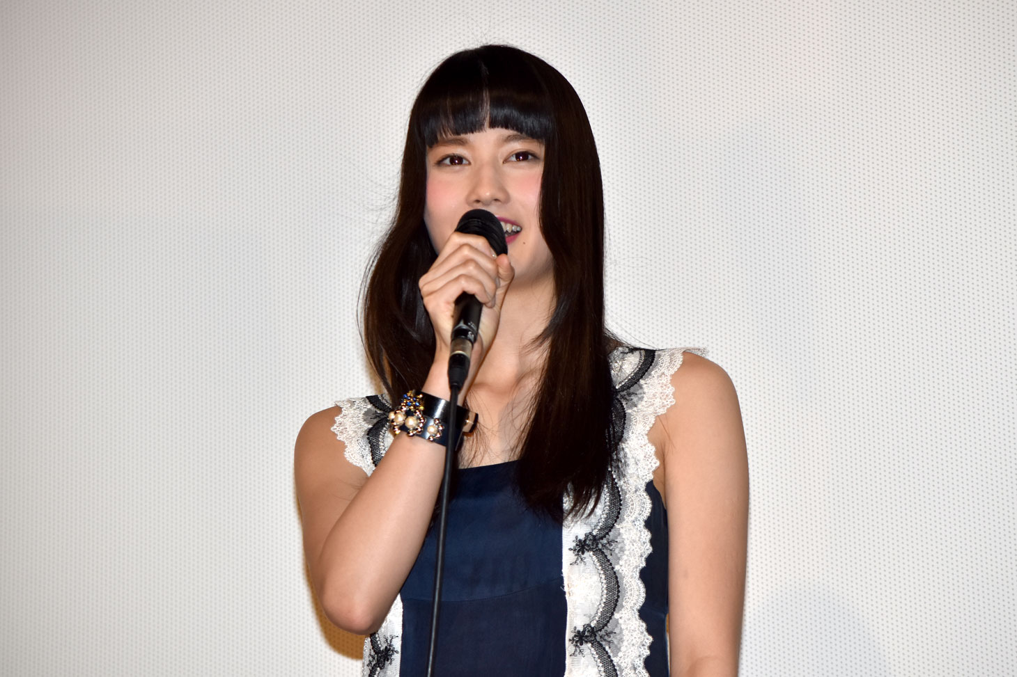 橋本愛