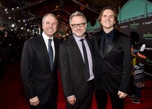 左から製作を担当したクラーク・スペンサー、監督を務めたリッチ・ムーア、バイロン・ハワード。