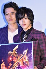 左から蕨野友也、上遠野太洸。