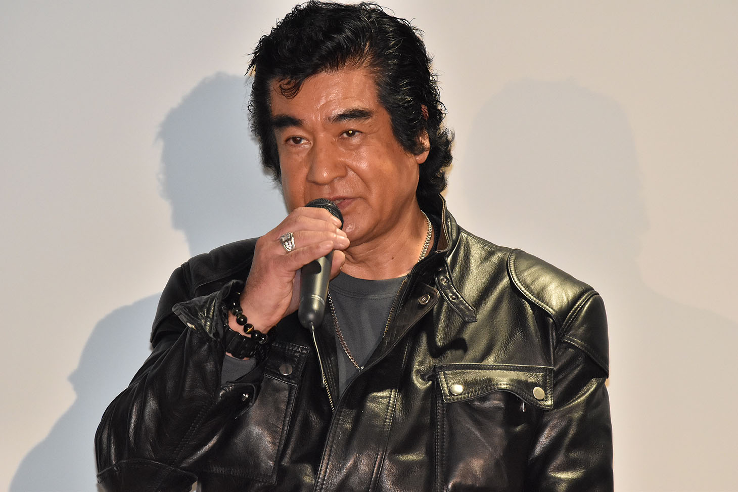 藤岡弘、