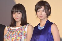 「黒崎くんの言いなりになんてならない」初日舞台挨拶の様子。