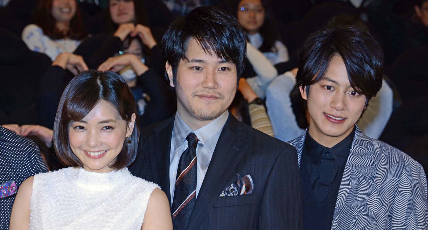 左から倉科カナ、松山ケンイチ、溝端淳平。