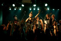 「モヒカン故郷に帰る」