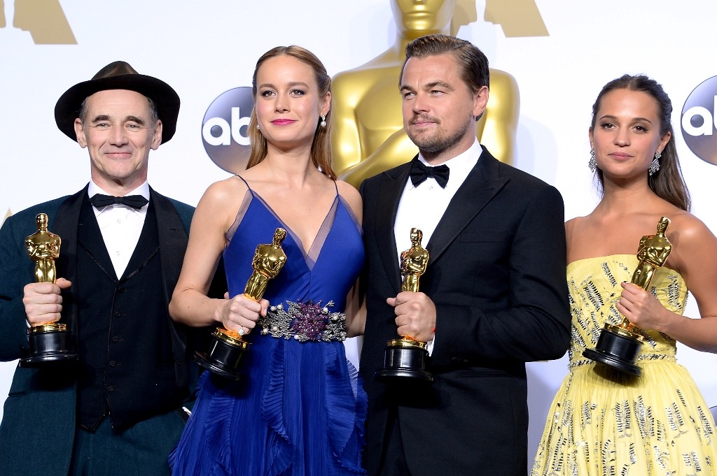 左からマーク・ライランス、ブリー・ラーソン、レオナルド・ディカプリオ、アリシア・ヴィキャンデル。（写真提供：Getty Images）