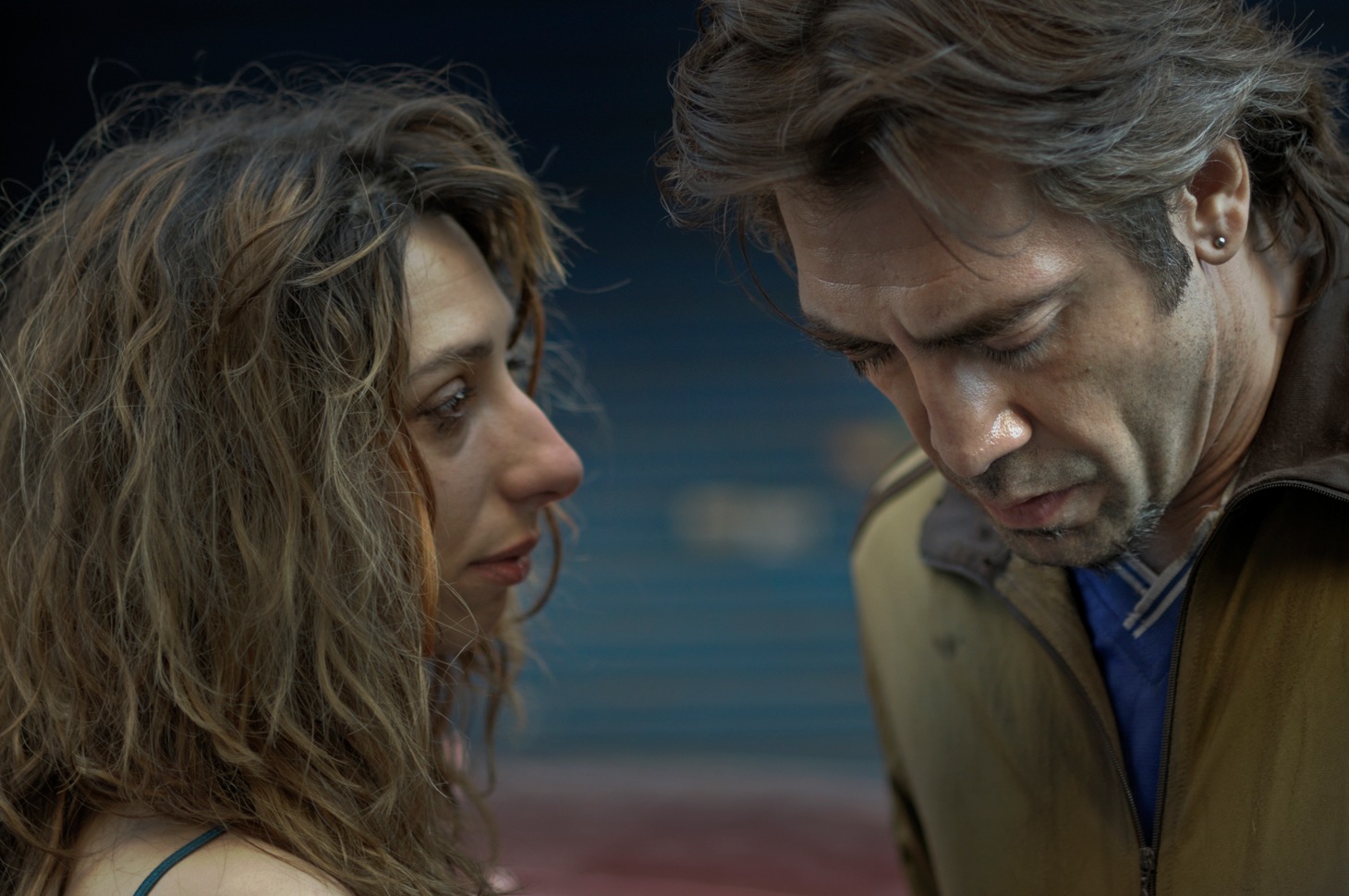 「BIUTIFUL ビューティフル」 (c)2009 MENAGE ATROZ S. de R.L. de C.V., MOD PRODUCCIONES, S.L. and IKIRUFILMS S.L.